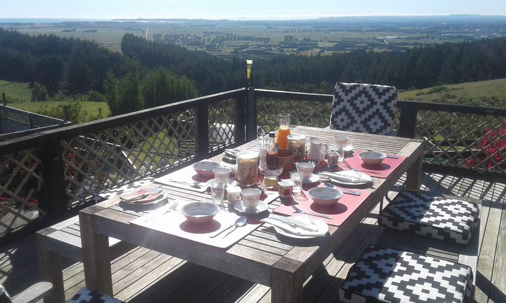 Warwick Hills Rural Bed & Breakfast Papamoa Exteriör bild